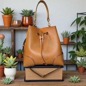 Michael Kors Mercer Bucket Handbag